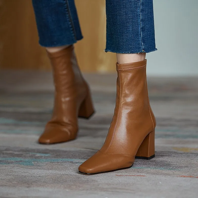 High Quality 2022 New Women Boots Fashion Modern Boots Mid-calf High Heel Woman Shoes Spring Autumn Casual Boots Female Shoes
High Quality 2022 New Women Boots Fashion Modern Boots Mid-calf High Heel Woman Shoes Spring Autumn Casual Boots Female Shoes