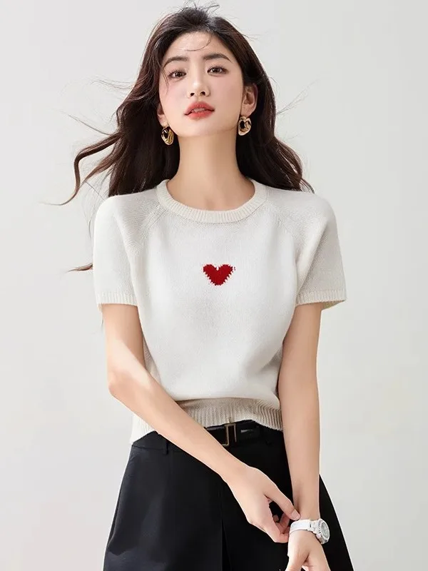 Korean Sle ort Sve Embroidered T-irt Women's Summer Faion Heart ape Slimming Top oulder Width Regular Fit
Korean Sle ort Sve Embroidered T-irt Women's Summer Faion Heart ape Slimming Top oulder Width Regular Fit