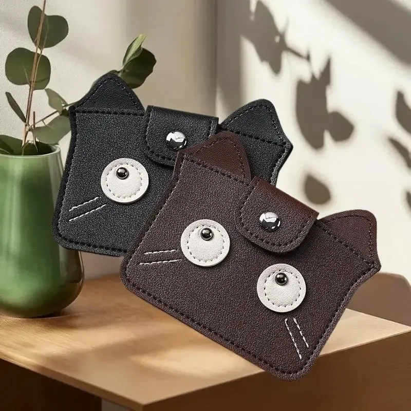 Elegant Mini Clutch Bag with Lovely Kitten Print, Coin Purse and Spacious Card Holder
Elegant Mini Clutch Bag with Lovely Kitten Print, Coin Purse and Spacious Card Holder