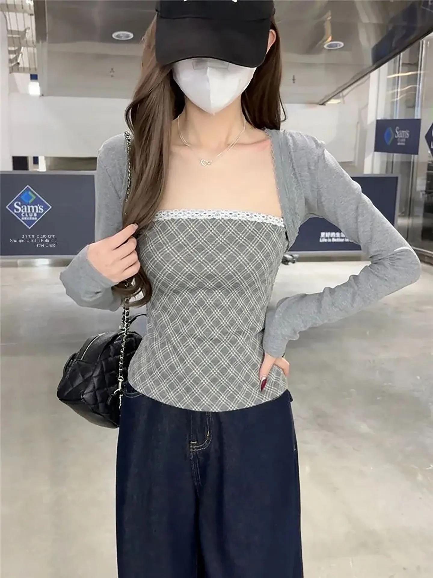 Gray Two-Piece Women's Summer 2026 Short Simple Style Cover-Up Shirt Inner Plaid Tube Top Vest Whole Set Casual Fashion
Gray Two-Piece Women's Summer 2026 Short Simple Style Cover-Up Shirt Inner Plaid Tube Top Vest Whole Set Casual Fashion