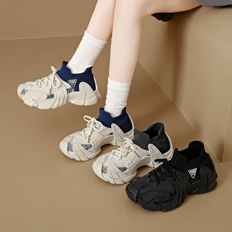 Модная спортивная обувь, дышащая мужская повседневная обувь на шнуровке, модная мужская спортивная обувь, противоскользящая уличная спортивная обувь
Модная спортивная обувь, дышащая мужская повседневная обувь на шнуровке, модная мужская спортивная обувь, противоскользящая уличная спортивная обувь