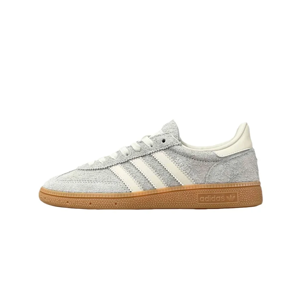 Adidas Handball Spezial для женщин и мужчин, серые легкие нескользящие немецкие тренировочные туфли в стиле ретро с низким берцем IF6491
Adidas Handball Spezial для женщин и мужчин, серые легкие нескользящие немецкие тренировочные туфли в стиле ретро с низким берцем IF6491