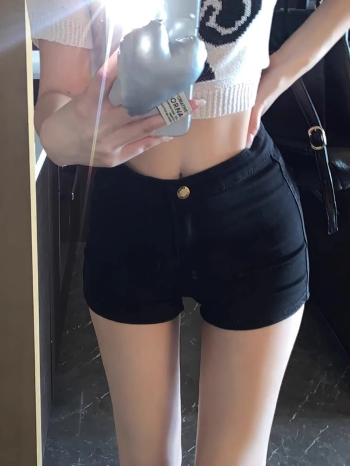High Waist Straight Leg Elastic Slim Fit A-Line Denim Shorts Women Summer Hot Pants Cotton Stretch Denim Short Skirts
High Waist Straight Leg Elastic Slim Fit A-Line Denim Shorts Women Summer Hot Pants Cotton Stretch Denim Short Skirts