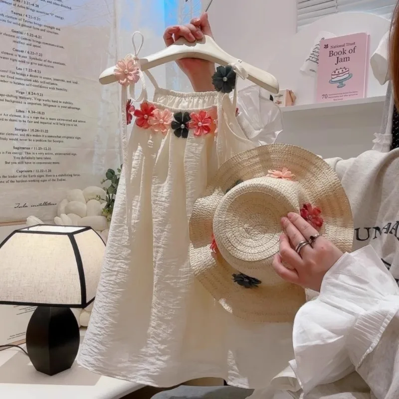TOY-2025Summer New Girls' Vacation Style Vest Dress Baby Beach Dress Fashionable Colorful Floral Strap Dress
TOY-2025Summer New Girls' Vacation Style Vest Dress Baby Beach Dress Fashionable Colorful Floral Strap Dress