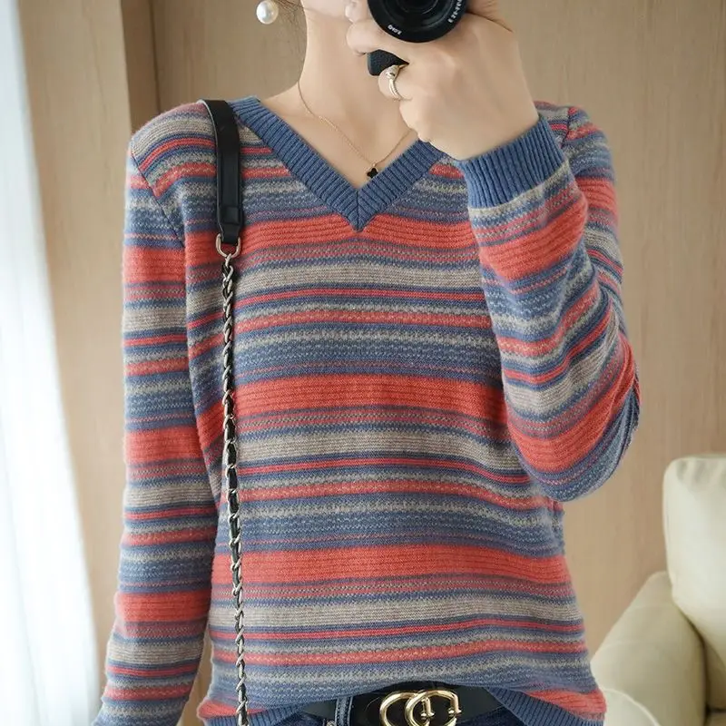 Women Cashmere Sweater Pullovers Casual Long Sleeve V-Neck Knitted Sweater Loose rainbow Striped Warm Winter Sweaters for Women
Women Cashmere Sweater Pullovers Casual Long Sleeve V-Neck Knitted Sweater Loose rainbow Striped Warm Winter Sweaters for Women