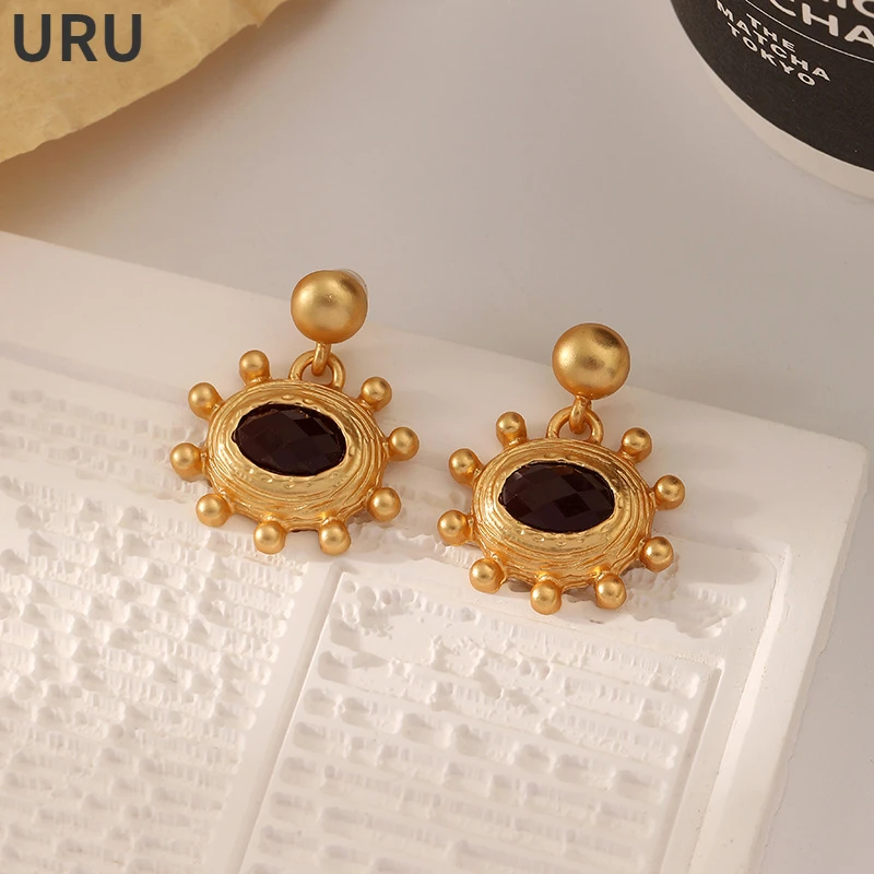 Modern Jewelry 925 Silver Needle Matte Gold Color Earrings Vintage Temperament High Quality Metal Star Earrings For Women Gift
Modern Jewelry 925 Silver Needle Matte Gold Color Earrings Vintage Temperament High Quality Metal Star Earrings For Women Gift