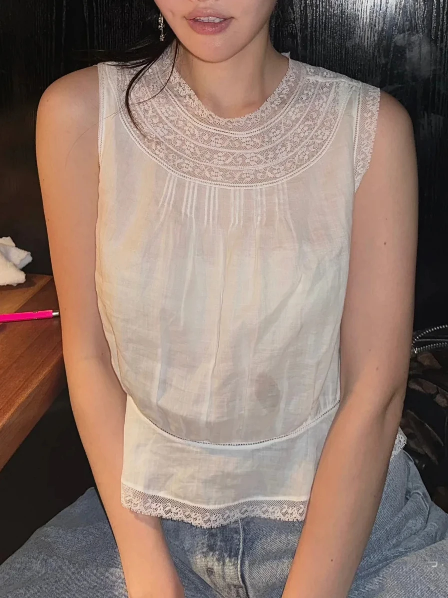 French Style Eyelet Reversible Blouse Shirt Ramie Chic White Summer Hollow Out Lace Trim O-Neck Ruffle Hem Sleeveless Tops New
French Style Eyelet Reversible Blouse Shirt Ramie Chic White Summer Hollow Out Lace Trim O-Neck Ruffle Hem Sleeveless Tops New
