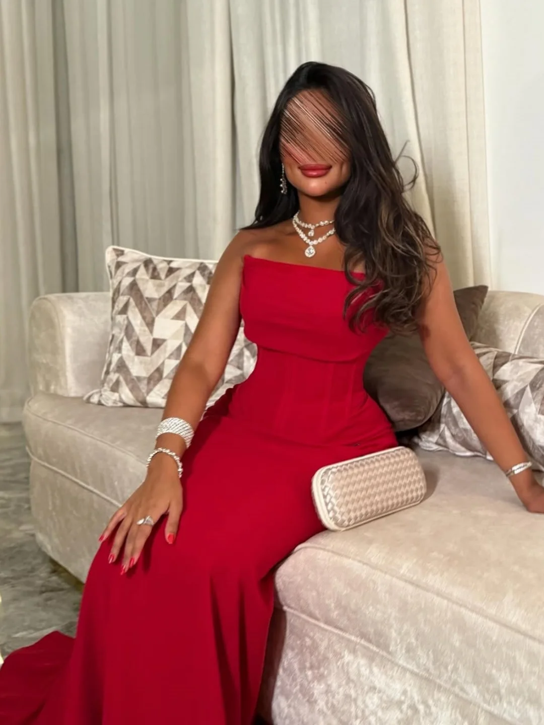 Lovestory Русалка платья для выпускного вечера без рукавов Vestidos De Fiesta Elegantes Para Mujer плиссированные вечерние платья без бретелек
Lovestory Русалка платья для выпускного вечера без рукавов Vestidos De Fiesta Elegantes Para Mujer плиссированные вечерние платья без бретелек