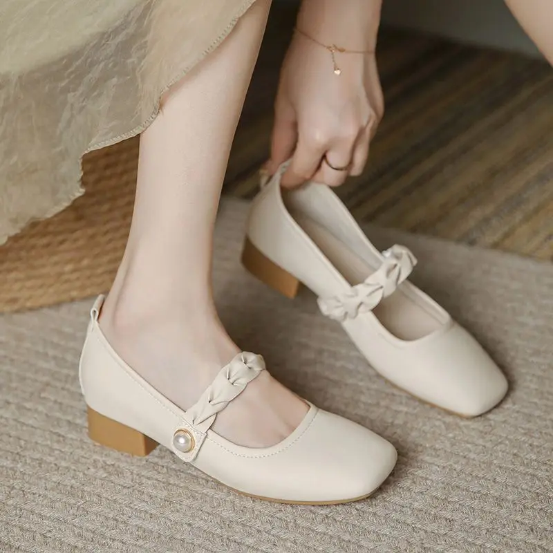 Mary Jane Shoes for Women Square Toe Low Heel Elegant 39 Woman Pumps On Promotion Spring 2025 Trend Young Dress Footwear Sale
Mary Jane Shoes for Women Square Toe Low Heel Elegant 39 Woman Pumps On Promotion Spring 2025 Trend Young Dress Footwear Sale