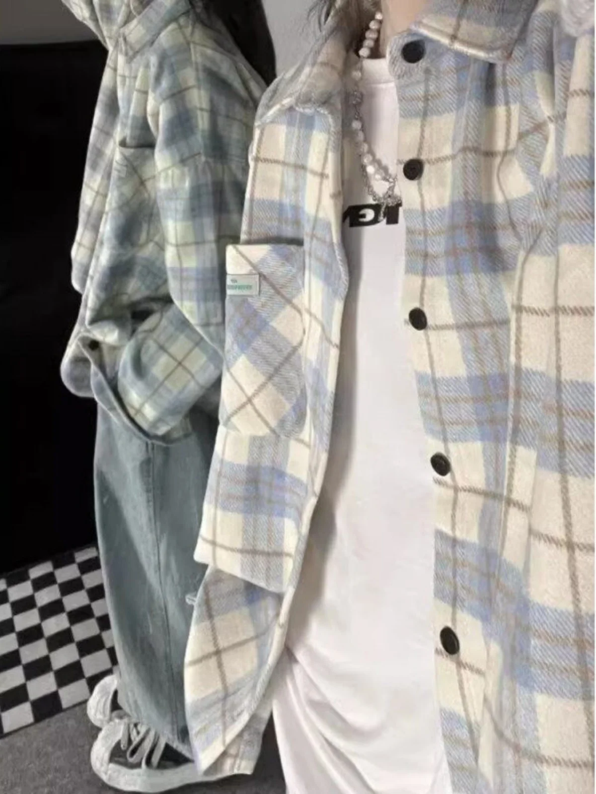 Мужская рубашка Cleanfit в клетку, в американском ретро-стиле, для весны и осени, молодежная, для ношения под одеждой, свободного кроя, с пуговицами, для подростков
Мужская рубашка Cleanfit в клетку, в американском ретро-стиле, для весны и осени, молодежная, для ношения под одеждой, свободного кроя, с пуговицами, для подростков