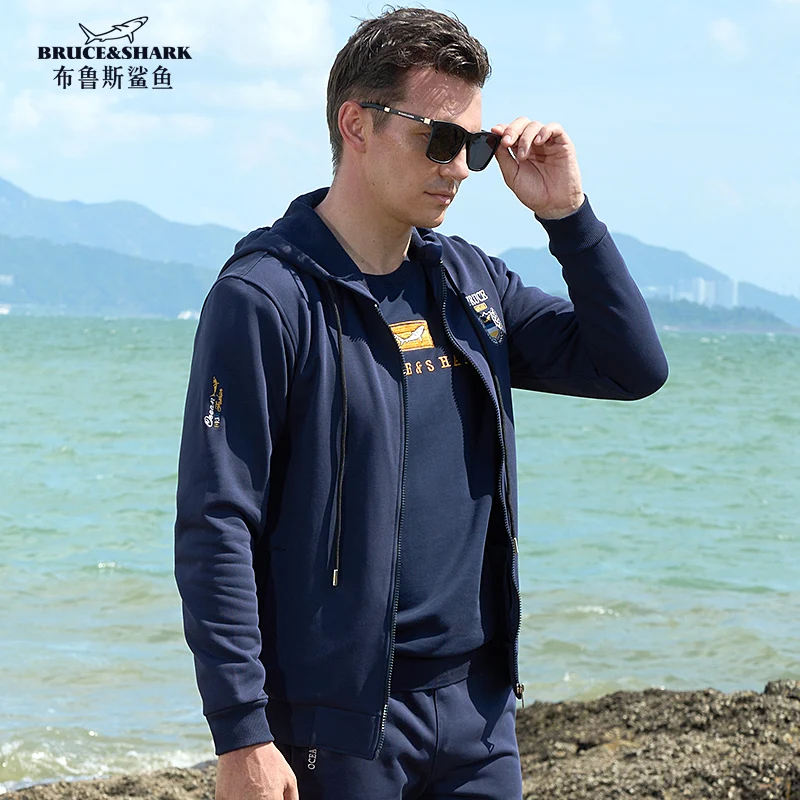 New Men's Sports Hooded Coat Korean Autumn Clothes basketball Jacket Men Smart Causal Male Sport Cardigan Big Size 3XL Black
New Men's Sports Hooded Coat Korean Autumn Clothes basketball Jacket Men Smart Causal Male Sport Cardigan Big Size 3XL Black