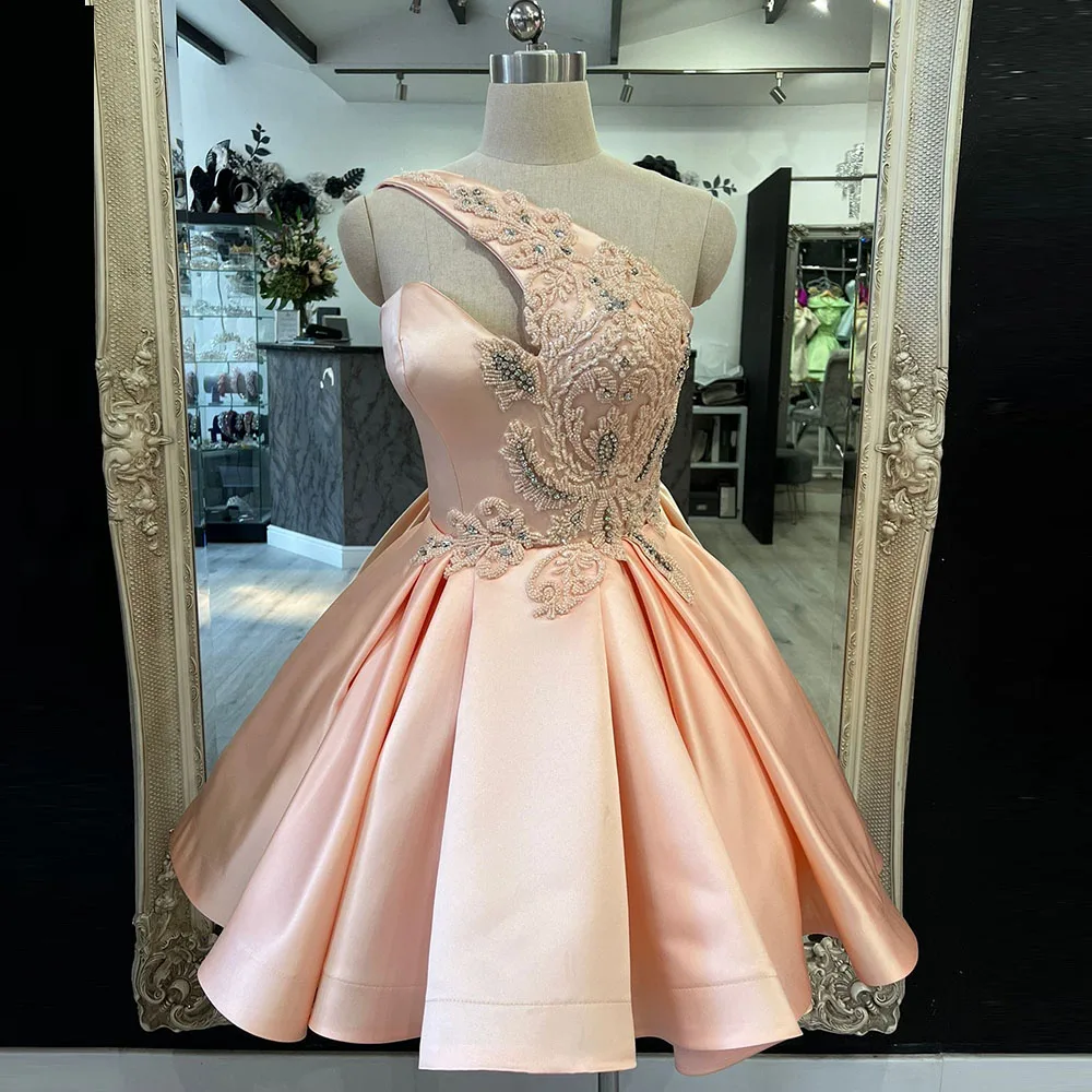 Modern Customized Mini Short Cocktail Dress A Line Cocktail Prom Gown One Shoulder Beading Wedding Party Gown
Modern Customized Mini Short Cocktail Dress A Line Cocktail Prom Gown One Shoulder Beading Wedding Party Gown