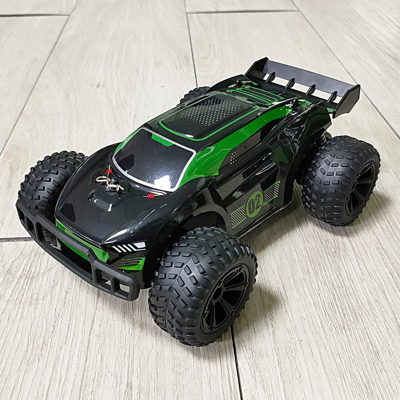 cool stuff rc truck funny gift-1:22 high-speed 4x4 rc drift car,2.4G remote control car toy,climbing off-road rc cars,kids toys
cool stuff rc truck funny gift-1:22 high-speed 4x4 rc drift car,2.4G remote control car toy,climbing off-road rc cars,kids toys