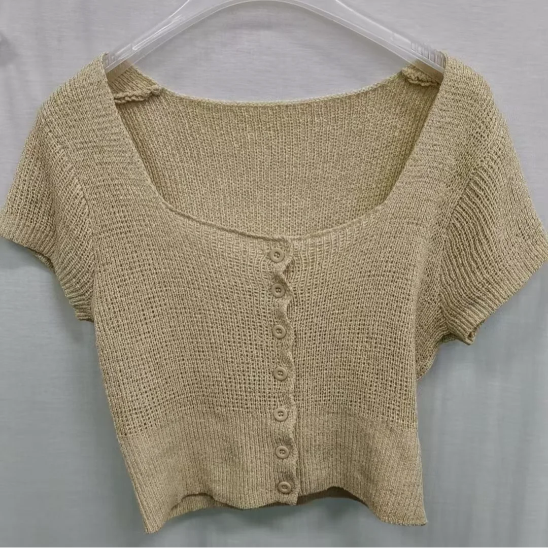 Soft Weave Short Top Wang Na Na Apricot Square Collar Three Button Knitted Casual Style Nylon Fabric Ladies Daily Wear S1088
Soft Weave Short Top Wang Na Na Apricot Square Collar Three Button Knitted Casual Style Nylon Fabric Ladies Daily Wear S1088