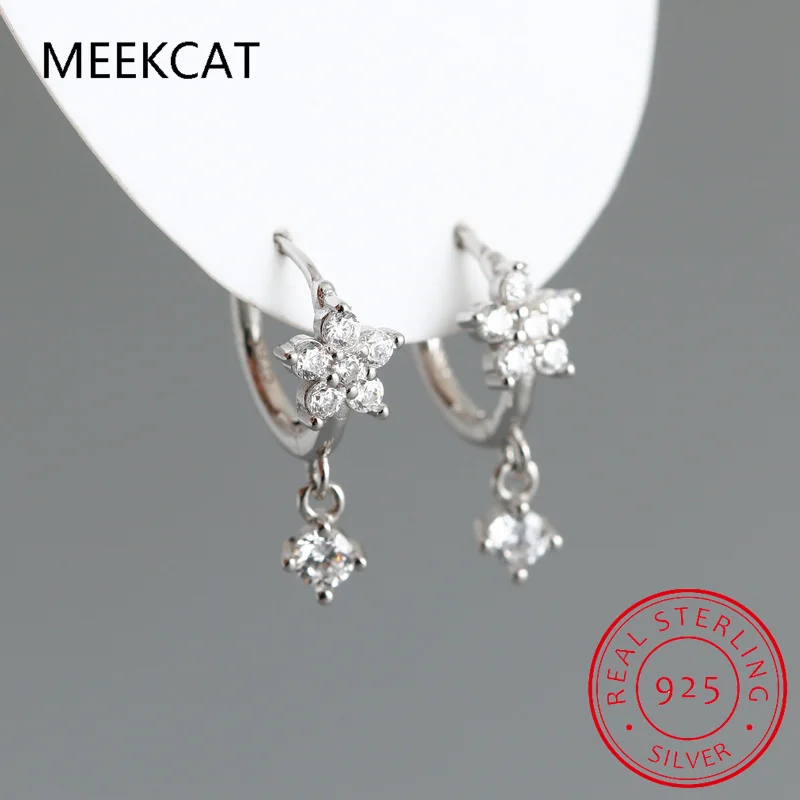 D Color Moissanite 5mm Earrings 925 Sterling Silver Original Moissanite Flower Hoop Drop Dangle Earrings Huggie for Women
D Color Moissanite 5mm Earrings 925 Sterling Silver Original Moissanite Flower Hoop Drop Dangle Earrings Huggie for Women