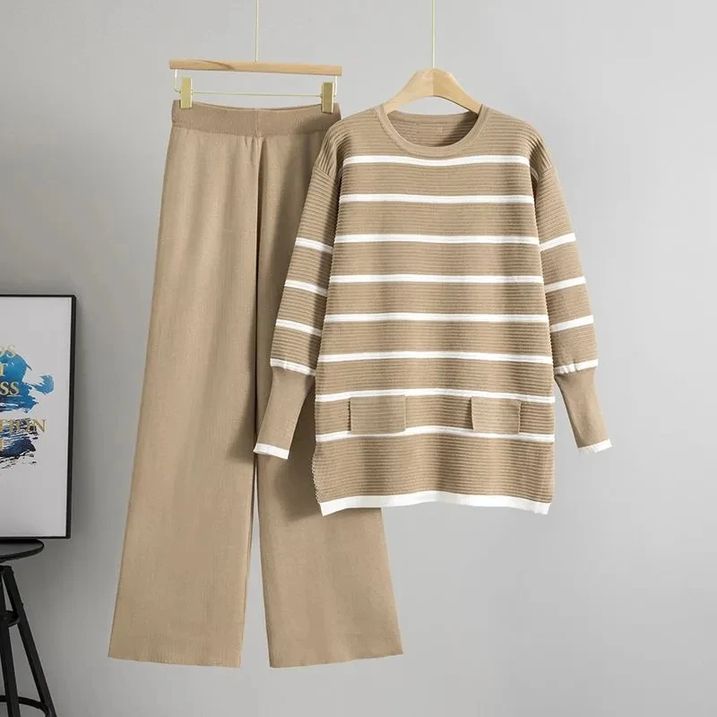 Women New Autumn Casual Two-piece Set Striped Long Sleeved O-neck Knit Top and Solid High Waist Wide Leg Pants Winter Loose Suit
Women New Autumn Casual Two-piece Set Striped Long Sleeved O-neck Knit Top and Solid High Waist Wide Leg Pants Winter Loose Suit