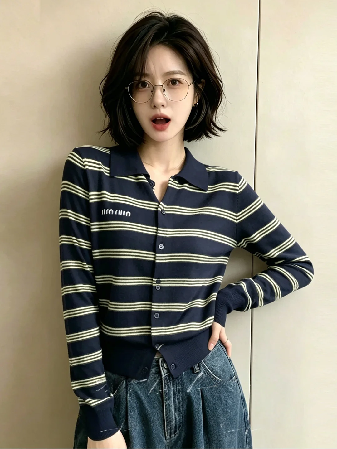 Retro Striped Knitted Open Cardigan Women's Loose Long Sleeve Slimming Versatile Early Autumn New Style Polyester Fiber Soft
Retro Striped Knitted Open Cardigan Women's Loose Long Sleeve Slimming Versatile Early Autumn New Style Polyester Fiber Soft