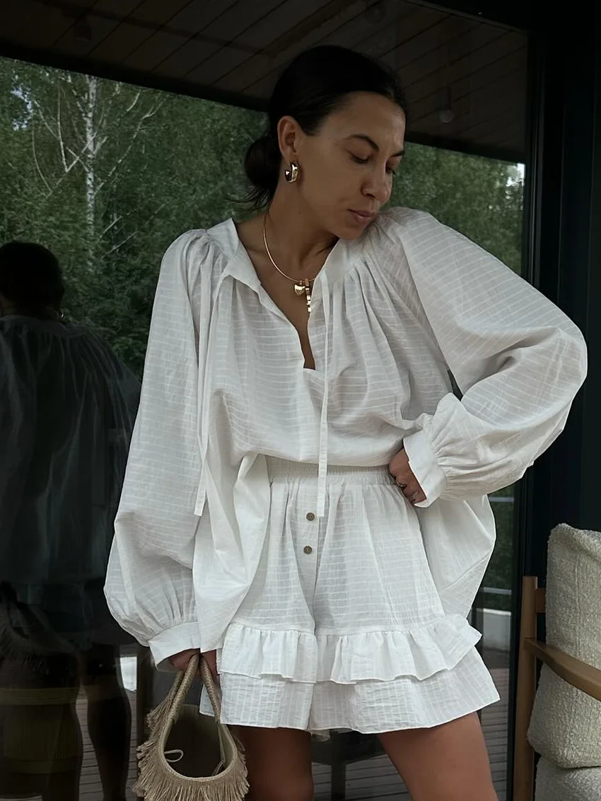 Marthaqiqi Loose Cotton Ladies Pajama Set Sexy Lace Up Sleepwear O-Neck Nightie Long Sleeve Nightwear Shorts Casual Pyjamas Suit
Marthaqiqi Loose Cotton Ladies Pajama Set Sexy Lace Up Sleepwear O-Neck Nightie Long Sleeve Nightwear Shorts Casual Pyjamas Suit