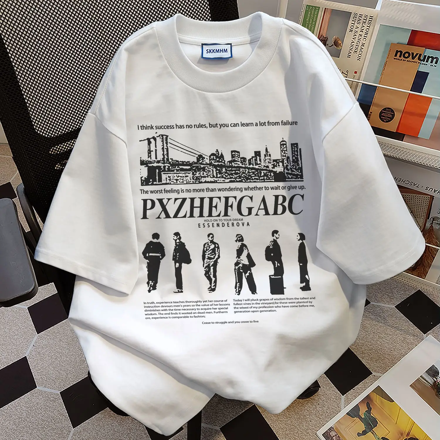 Pure cotton oversize letter printed short-sleeved T-shirt for men summer loose American high street tops for women y2k tops emo
Pure cotton oversize letter printed short-sleeved T-shirt for men summer loose American high street tops for women y2k tops emo