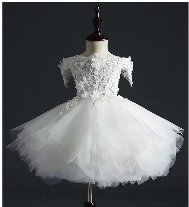 Beads Flower Lace Baby Dress Off Shoulder Christening Gown Baptism Clothes Newborn Girls Birthday Princess Infant Party Costume
Beads Flower Lace Baby Dress Off Shoulder Christening Gown Baptism Clothes Newborn Girls Birthday Princess Infant Party Costume
