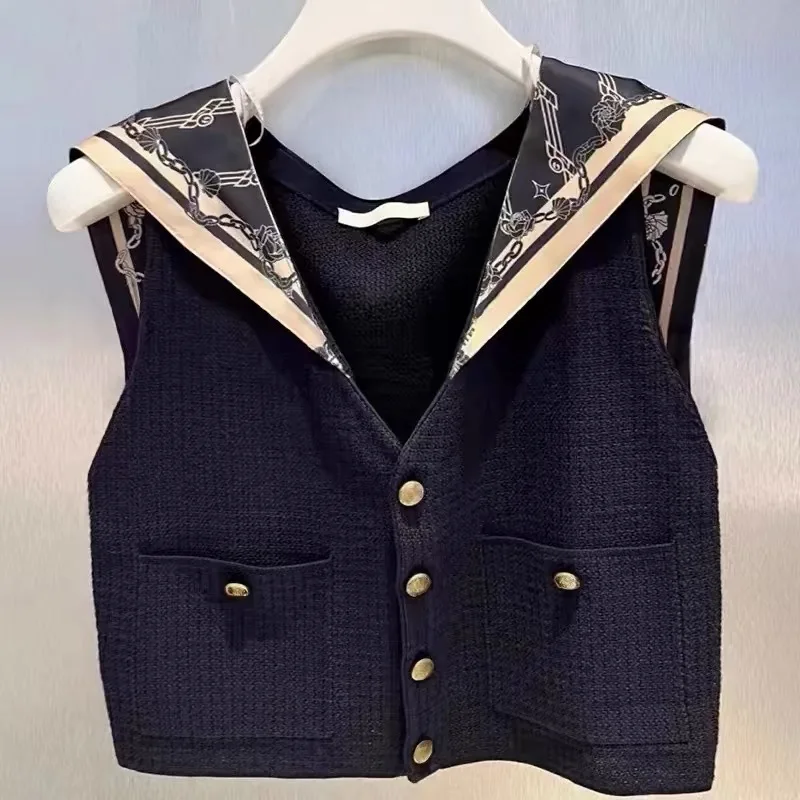 Повседневный вязаный жилет с темно-синим воротником и принтом, облегающий летний женский модный тренд, верхняя одежда, повседневный топ для отдыха
Повседневный вязаный жилет с темно-синим воротником и принтом, облегающий летний женский модный тренд, верхняя одежда, повседневный топ для отдыха