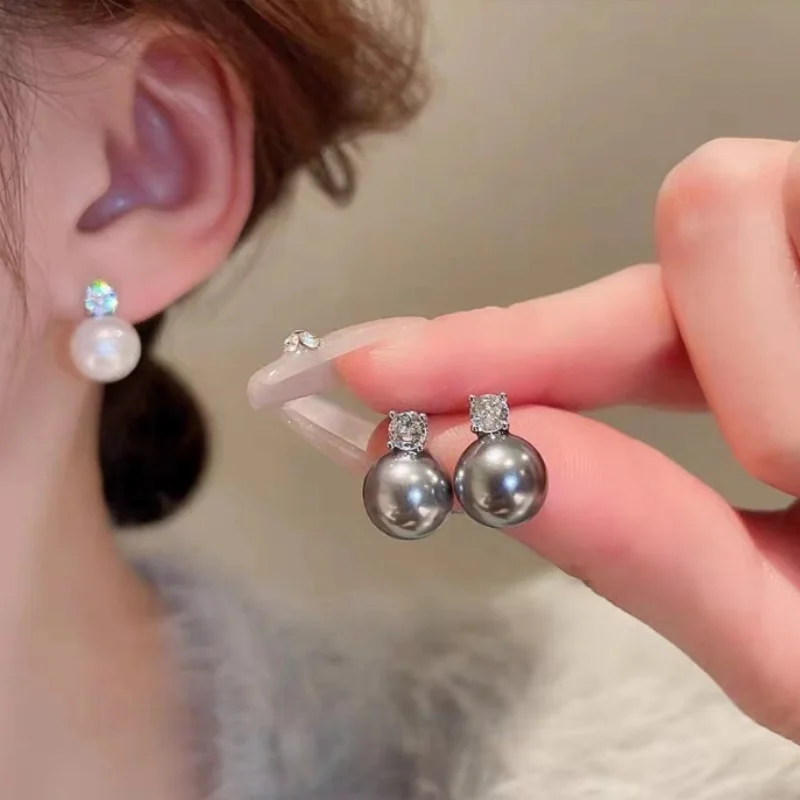 Luxurious French Fashion Exquisite Zircon Stud Earrings for Women Simulated Pearl Geometry Earrings Jewelry Accessories Gifts
Luxurious French Fashion Exquisite Zircon Stud Earrings for Women Simulated Pearl Geometry Earrings Jewelry Accessories Gifts