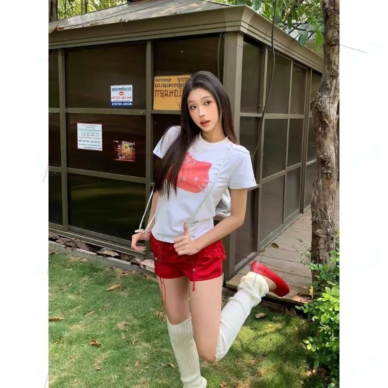 Hello Kitty Women's Short Sleeved Korean 3D Printed Top Summer Fashion Loose Casual Y2K Girls' Quick Drying T-shirt
Hello Kitty Women's Short Sleeved Korean 3D Printed Top Summer Fashion Loose Casual Y2K Girls' Quick Drying T-shirt