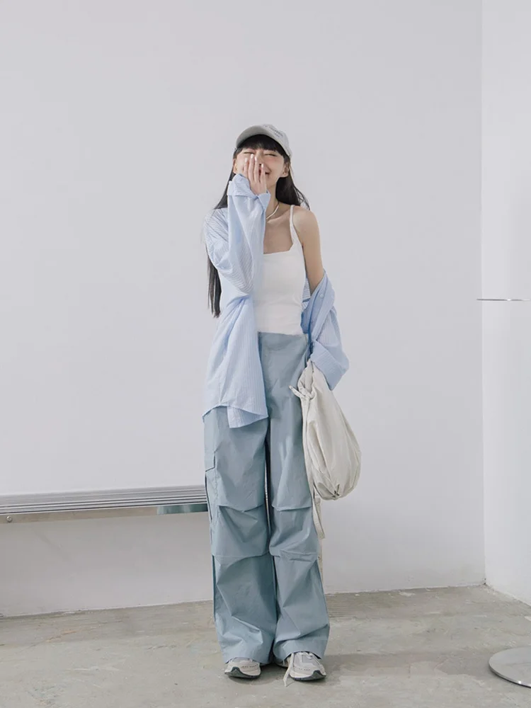 Женские повседневные брюки Queenop осенне-зимние с большими карманами, плиссированные, в рабочем стиле, свободного кроя, модные, новинка
Женские повседневные брюки Queenop осенне-зимние с большими карманами, плиссированные, в рабочем стиле, свободного кроя, модные, новинка