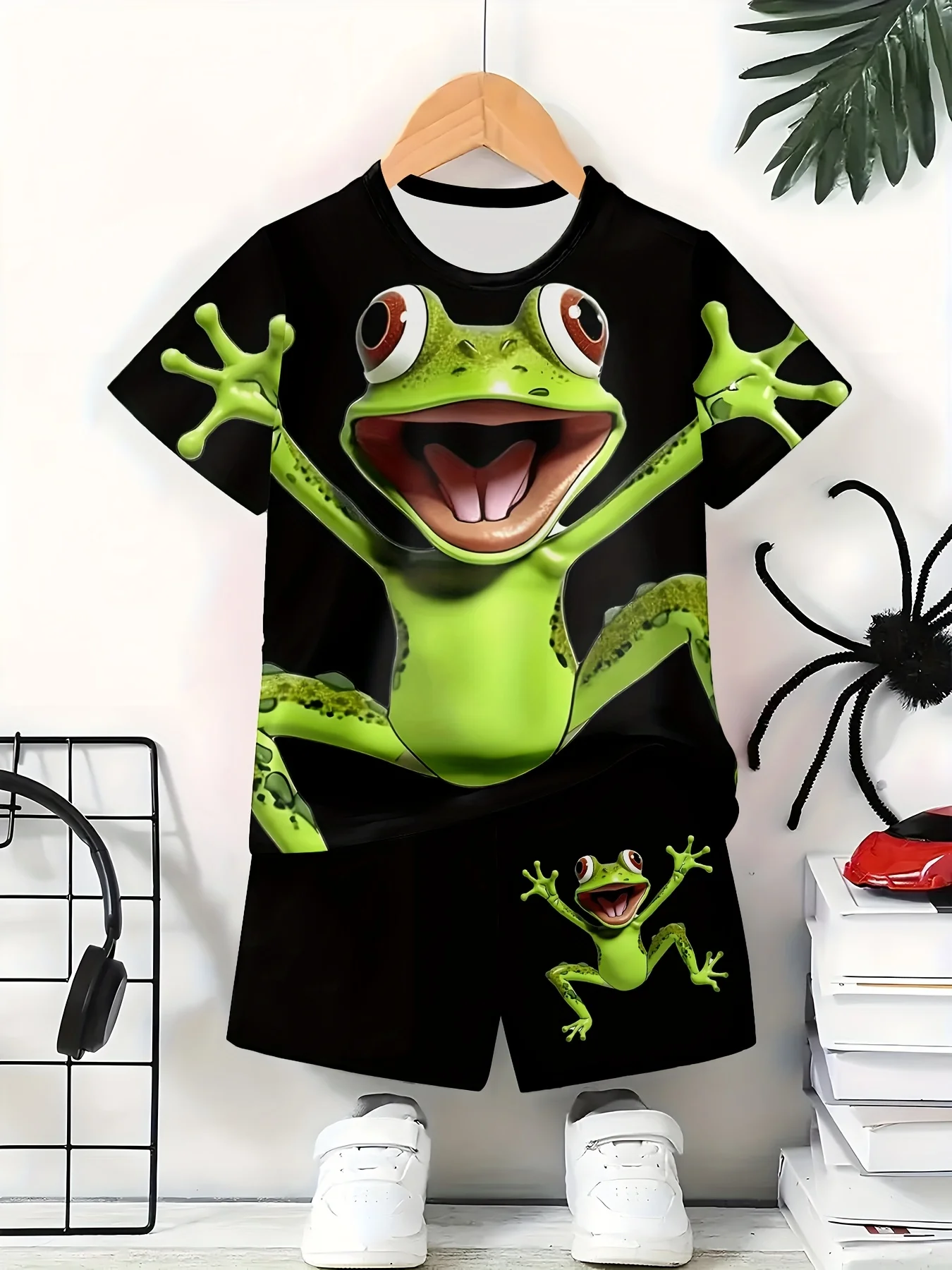 2025 Men Fashion Casual Cartoon Shorts T-shirt Set Summer Hot Selling Men Sports and Leisure Set Men Fashion Set Quick Drying
2025 Men Fashion Casual Cartoon Shorts T-shirt Set Summer Hot Selling Men Sports and Leisure Set Men Fashion Set Quick Drying