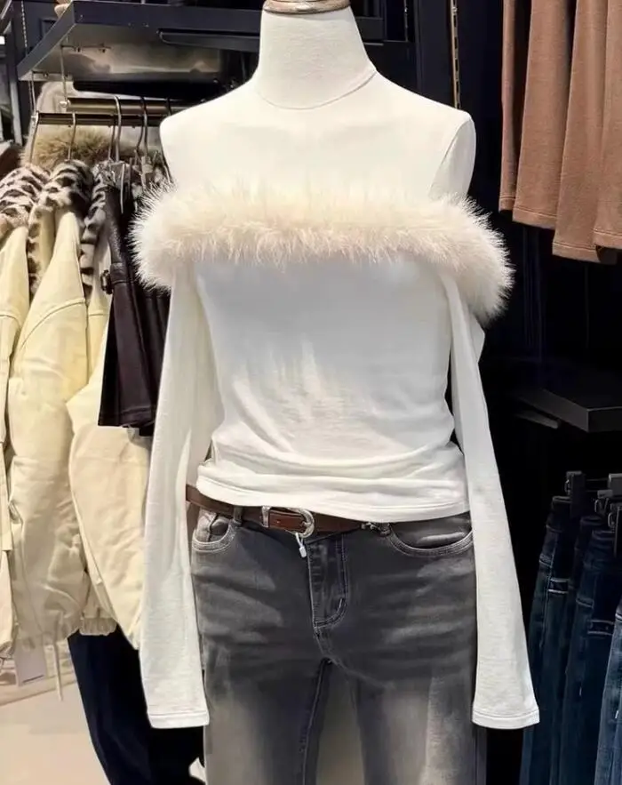 Футболка с меховым воротником и вырезом на шее для женщин, весенняя, шикарная, в уличном стиле, хлопковая, облегающая, с длинным рукавом, милые, сексуальные, очаровательные футболки в стиле Y2K
Футболка с меховым воротником и вырезом на шее для женщин, весенняя, шикарная, в уличном стиле, хлопковая, облегающая, с длинным рукавом, милые, сексуальные, очаровательные футболки в стиле Y2K