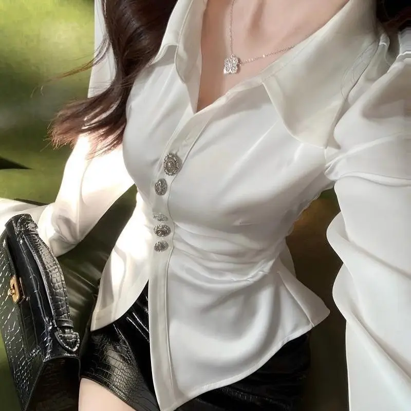 2024 Spring Design Elegant Stain Shirts Office Lady Korean Style Fashion Blouse Women Long Sleeve Button Y2k Tops Female Outwear
2024 Spring Design Elegant Stain Shirts Office Lady Korean Style Fashion Blouse Women Long Sleeve Button Y2k Tops Female Outwear