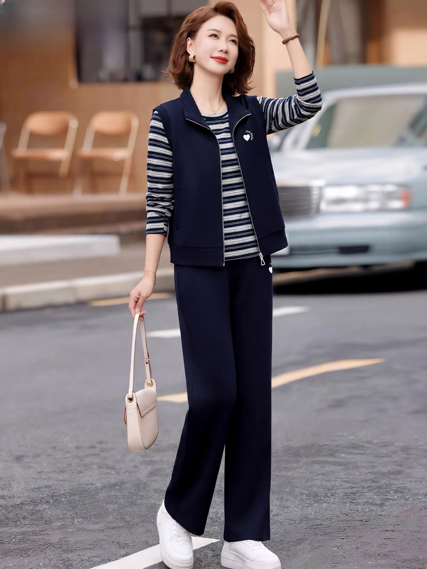Casual Striped Sportswear Set for Mom Spring Faion Long Sve Zipper Closure Breathable Polyester Fiber And Pear aped
Casual Striped Sportswear Set for Mom Spring Faion Long Sve Zipper Closure Breathable Polyester Fiber And Pear aped