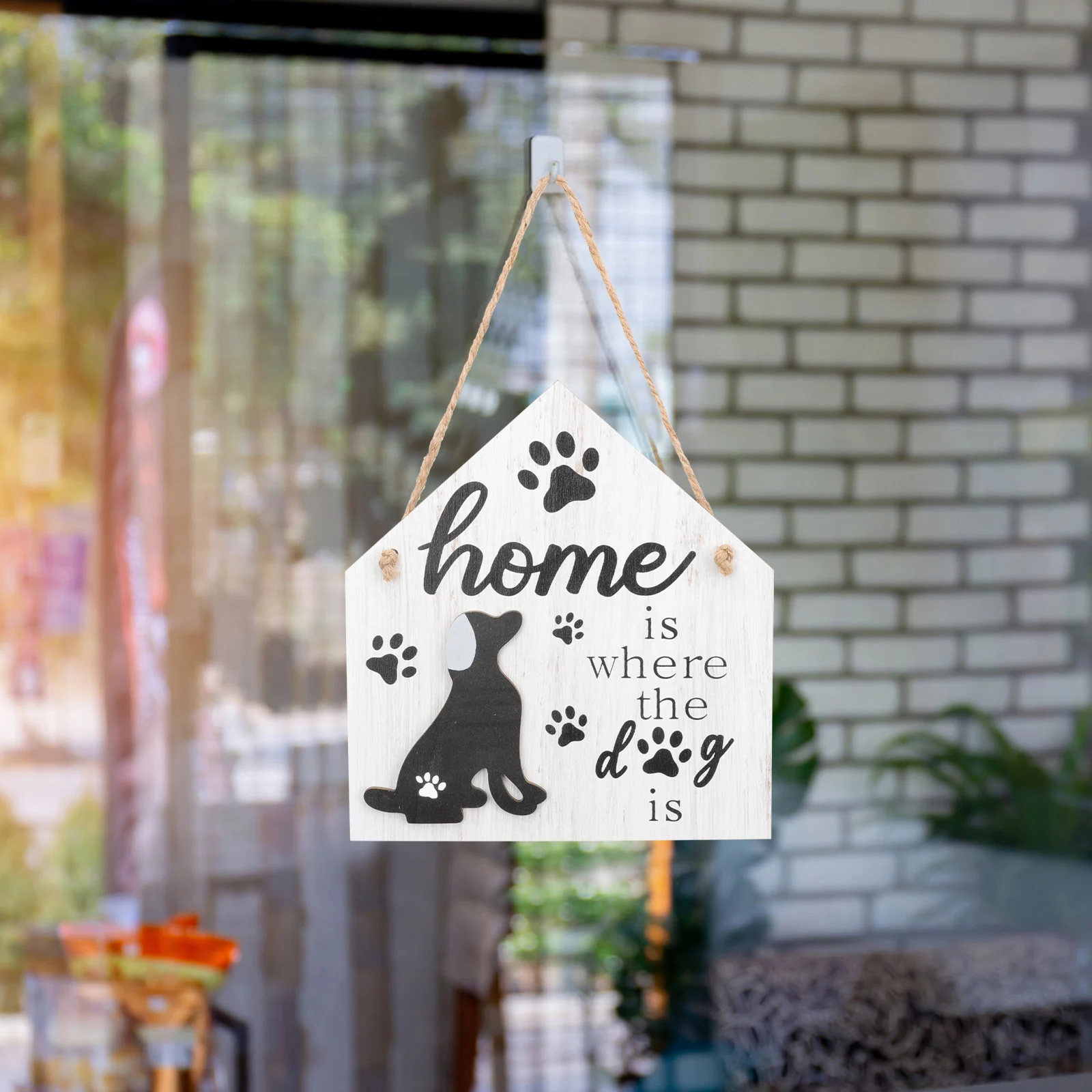 Wooden Hanging Sign Dog Decor Rustic Wall Pendant Home nament Long Lasting Material Unique Design Warm Environment Photo Prop
Wooden Hanging Sign Dog Decor Rustic Wall Pendant Home nament Long Lasting Material Unique Design Warm Environment Photo Prop