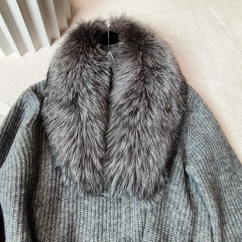 Genuine Fox Fur Scarf Winter Warm Real Fur Collar Women's Natural Fox Scarves Wraps Decorate Winter Coat Luxury Big Shawl Female
Genuine Fox Fur Scarf Winter Warm Real Fur Collar Women's Natural Fox Scarves Wraps Decorate Winter Coat Luxury Big Shawl Female