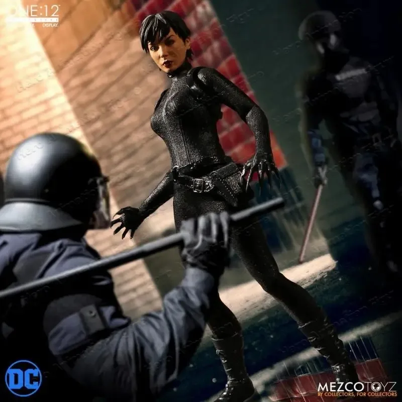 In Stock Original Mezco ONE:12 Catwoman Anime Action Figure Series PVC Model Gift Toy Collection
In Stock Original Mezco ONE:12 Catwoman Anime Action Figure Series PVC Model Gift Toy Collection
