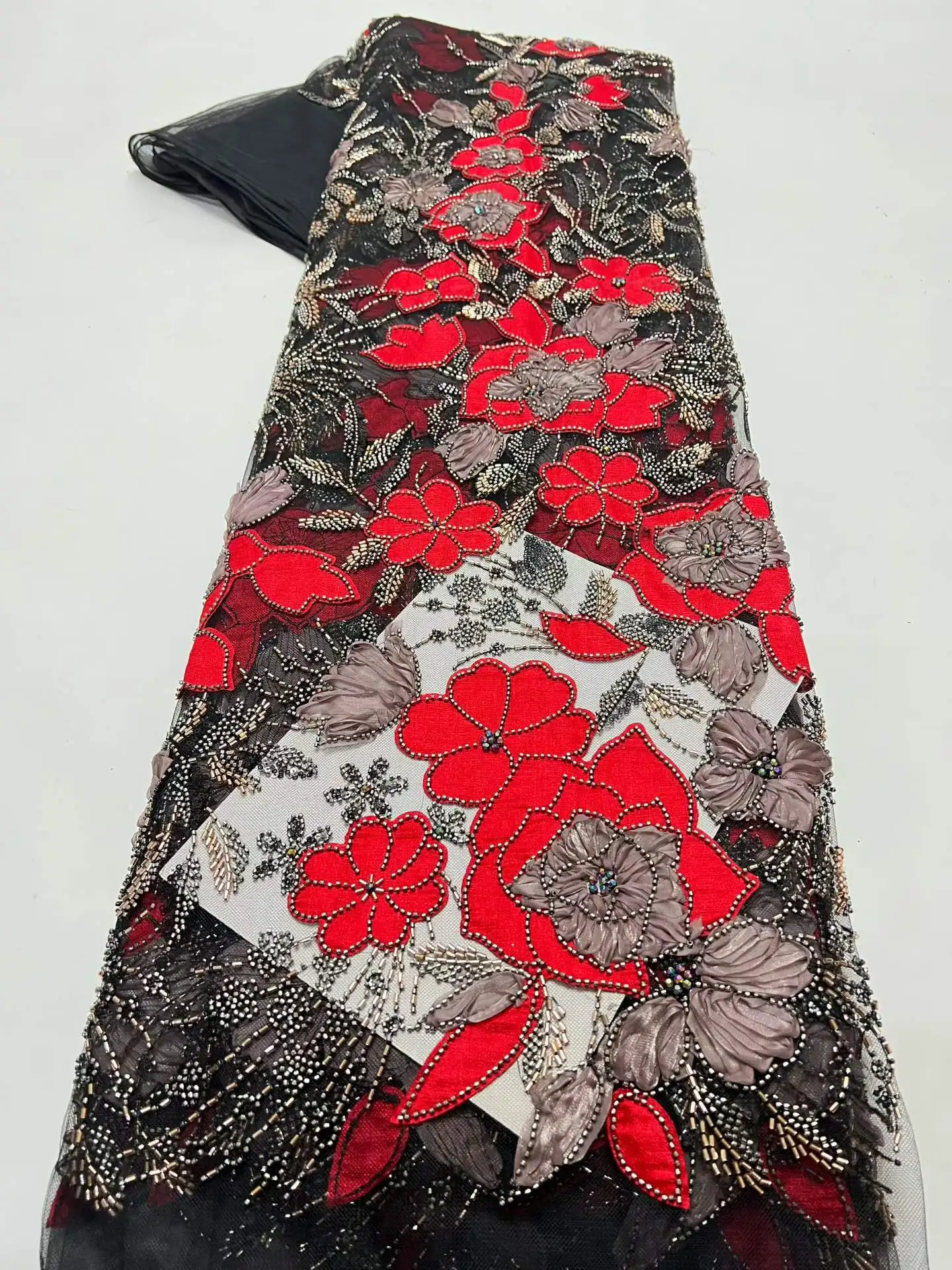 2026 High Quality Lace African Sequins Lace Fabric Nigerian French Tulle Beaded 3D Embroidery Lace For Party Luxury Dress
2026 High Quality Lace African Sequins Lace Fabric Nigerian French Tulle Beaded 3D Embroidery Lace For Party Luxury Dress