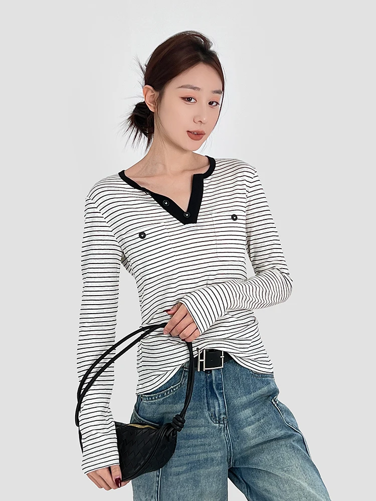 Casual Linen Stripe Slim Fit Base irt V Ne Long Sve Cotton T irt Spring 2025 New Arrival Street Sle Loose Fit
Casual Linen Stripe Slim Fit Base irt V Ne Long Sve Cotton T irt Spring 2025 New Arrival Street Sle Loose Fit