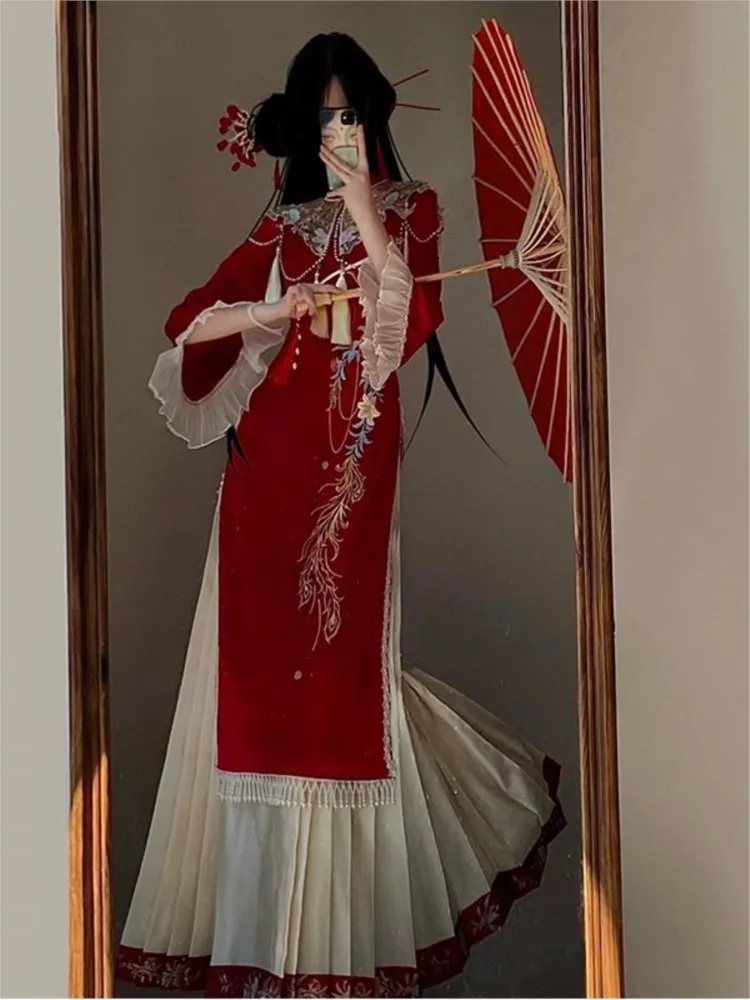 New robe set Chinese-style red cheongsam engagement toasting Hanfu dress and evening gown
New robe set Chinese-style red cheongsam engagement toasting Hanfu dress and evening gown