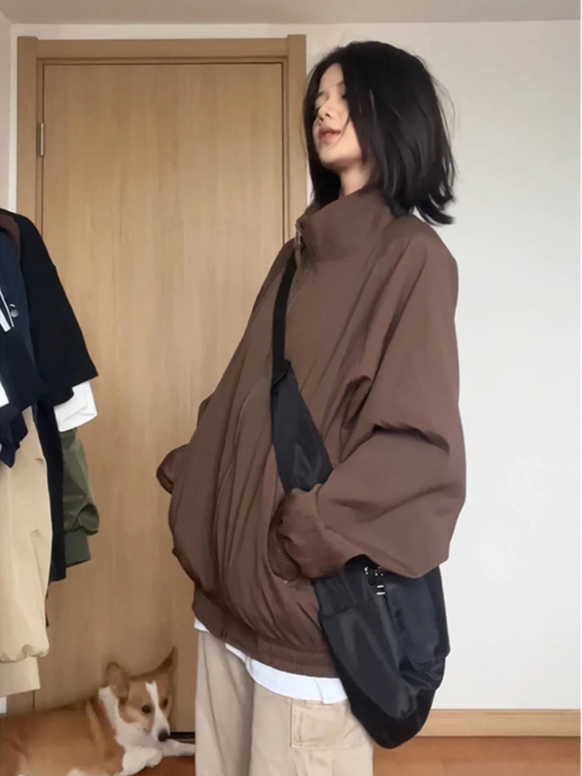 Vintage Women's Stand Collar Jaet Outerwear Spring Autumn Cleanfit Spor Retro Cardigan Coat Polyester Fiber Long Sve
Vintage Women's Stand Collar Jaet Outerwear Spring Autumn Cleanfit Spor Retro Cardigan Coat Polyester Fiber Long Sve