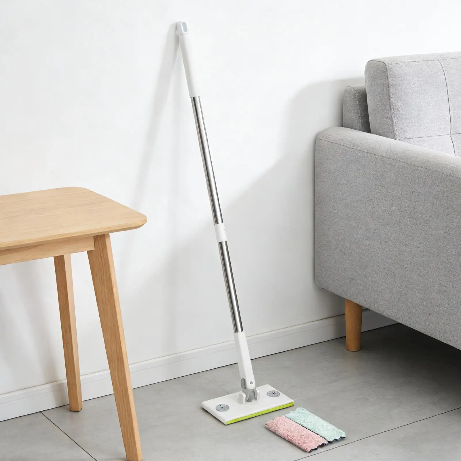 Плоская швабра-щетка с 2 насадками, плоская швабра для уборки пыли с 2 моющимися насадками для кухни, ванной комнаты, плитки, автомобиля, квартиры, гостиной
Плоская швабра-щетка с 2 насадками, плоская швабра для уборки пыли с 2 моющимися насадками для кухни, ванной комнаты, плитки, автомобиля, квартиры, гостиной