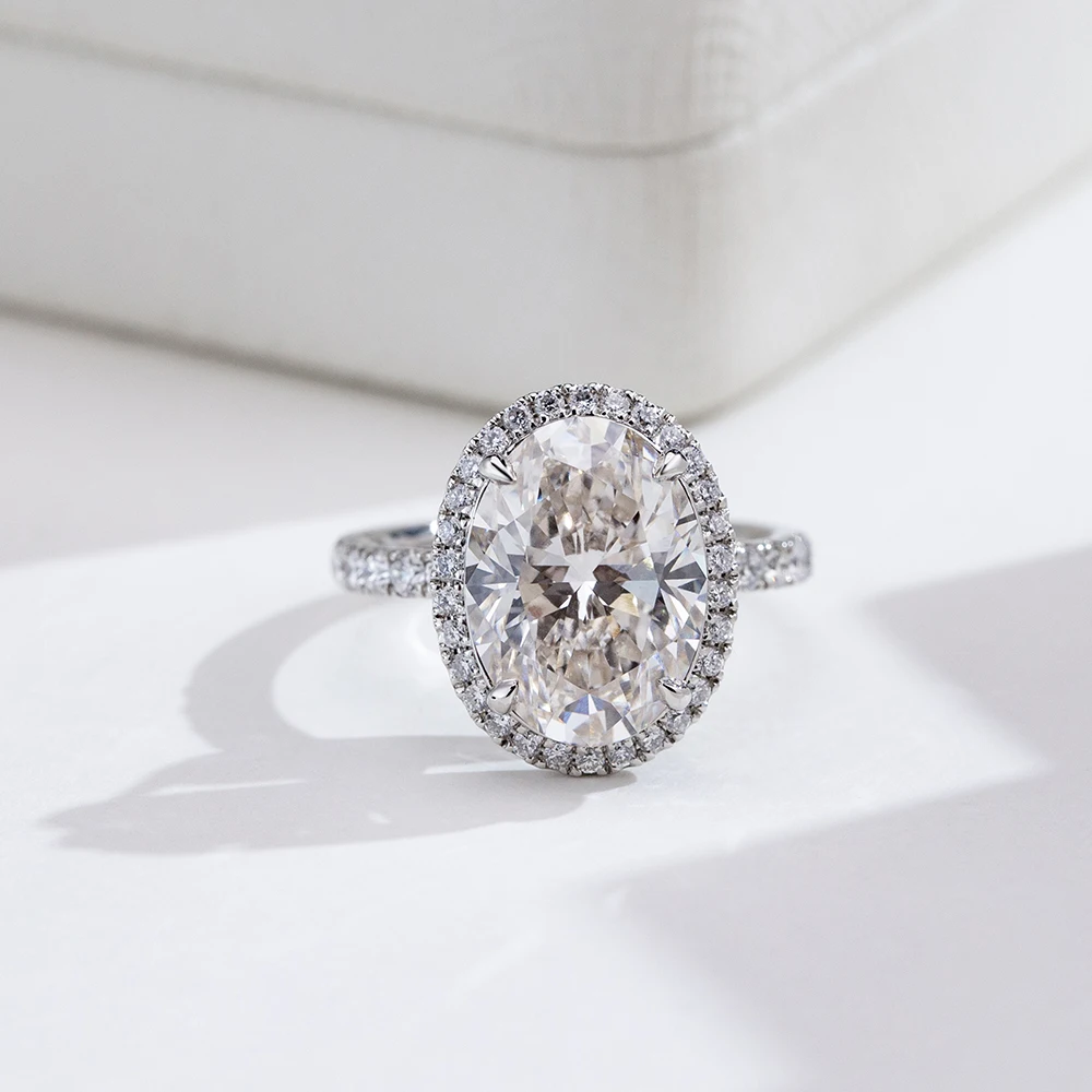 6CT G VVS2 2CT D VS1 Lab Grown Diamond Rings With IGI Certificate Platinum PT950 Ring For Woman Girls In Stock MSR-828
6CT G VVS2 2CT D VS1 Lab Grown Diamond Rings With IGI Certificate Platinum PT950 Ring For Woman Girls In Stock MSR-828