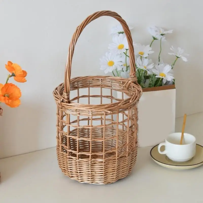 Elegant Handheld Woven Wicker Basket Bread Snacks Storage Container with Portable Handle Home Decoration Supplies N2UD
Elegant Handheld Woven Wicker Basket Bread Snacks Storage Container with Portable Handle Home Decoration Supplies N2UD