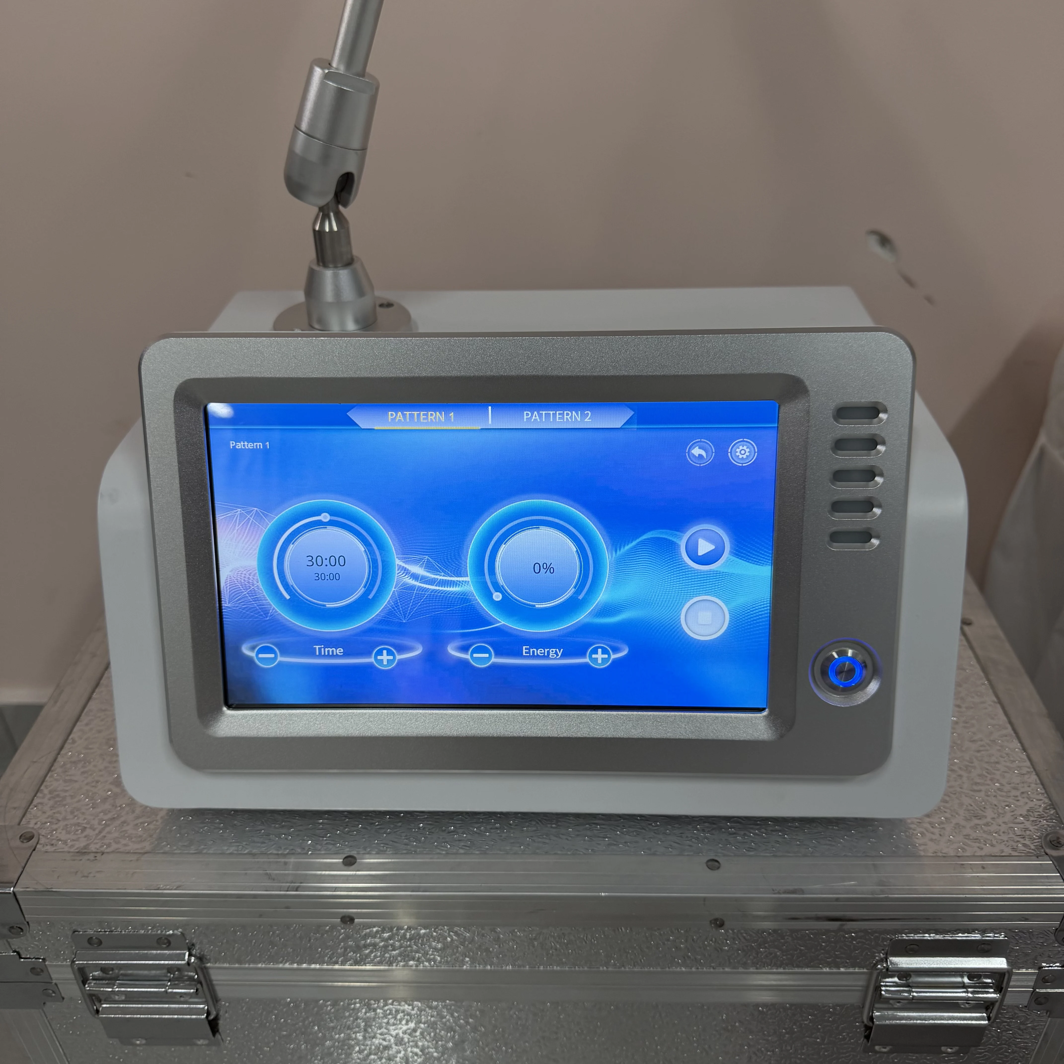 Новый аппарат для физиотерапии тела EMTT Physio Магнитотерапия Импульсные машины PMST Облегчение боли в мышцах и костях Артрит
Новый аппарат для физиотерапии тела EMTT Physio Магнитотерапия Импульсные машины PMST Облегчение боли в мышцах и костях Артрит