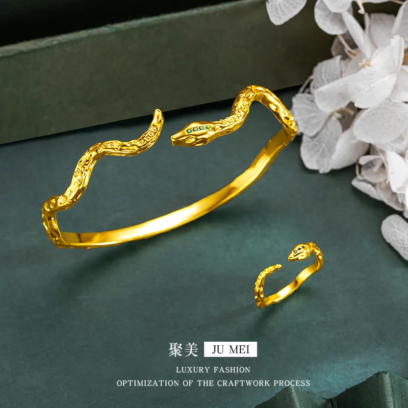 Luxury 24K 9999 Pure Gold Women's Gladious Hammered Snake Bracelet Affordable Luxury Niche Personalized All-match
Luxury 24K 9999 Pure Gold Women's Gladious Hammered Snake Bracelet Affordable Luxury Niche Personalized All-match
