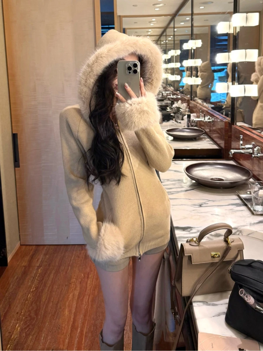 Rich Girl Stylish Knitted Hat Coat Waist-Cinching Long Sleeve Zipper Closure Color Front Buttoning Regular Thickness
Rich Girl Stylish Knitted Hat Coat Waist-Cinching Long Sleeve Zipper Closure Color Front Buttoning Regular Thickness