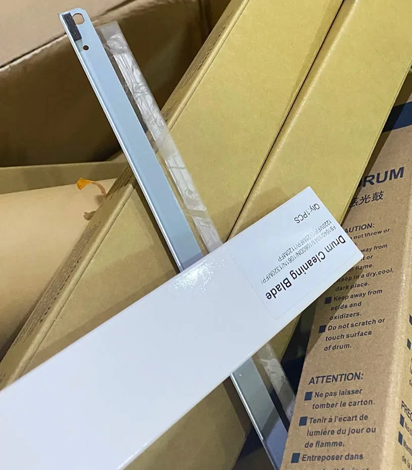 Лезвие для чистки барабана для Kyocera FS1016 FS1028 FS1100 FS1128 FS1035 FS1120 FS1135 FS1320 FS1350 FS1370 FS1300 FS720 KM2810
Лезвие для чистки барабана для Kyocera FS1016 FS1028 FS1100 FS1128 FS1035 FS1120 FS1135 FS1320 FS1350 FS1370 FS1300 FS720 KM2810