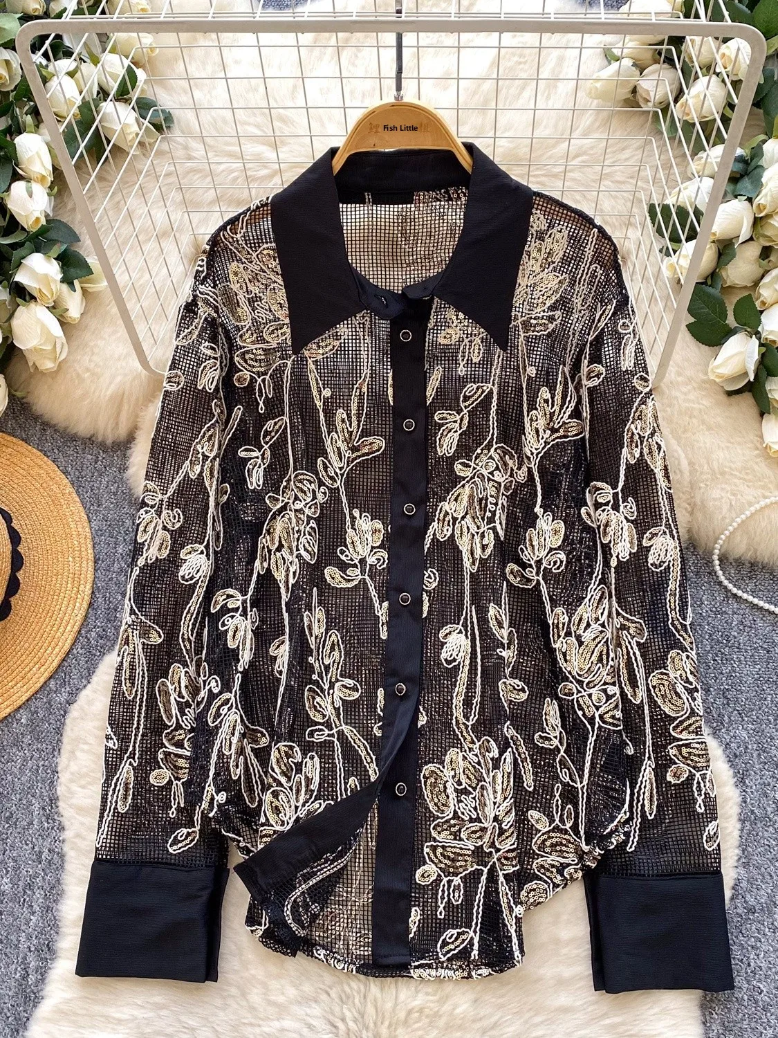 Spring 2026 Women's Fashion Long Sleeve Embroidered Sequin Hollow out Shirt Stand Collar Single Button Versatile Commute Style
Spring 2026 Women's Fashion Long Sleeve Embroidered Sequin Hollow out Shirt Stand Collar Single Button Versatile Commute Style