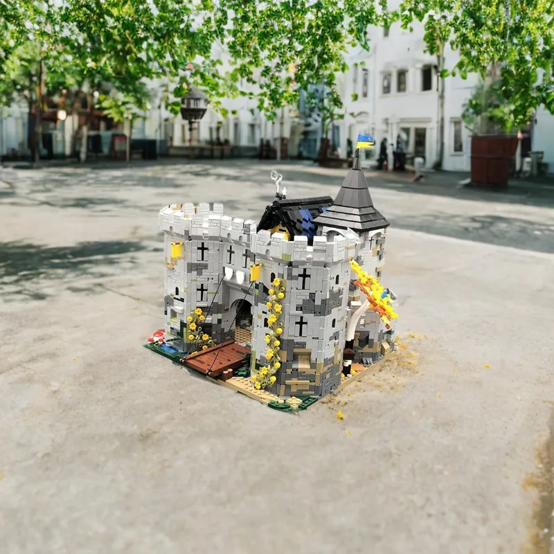 5812 шт., строительные блоки Moc, технология, крепость Черного Сокола, ано, образовательный подарок, улучшает творчество детей и навыки моторики
5812 шт., строительные блоки Moc, технология, крепость Черного Сокола, ано, образовательный подарок, улучшает творчество детей и навыки моторики
