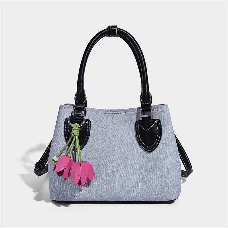 2026 New Handbag Women Luxury High Sense Large Capacity Versatile Shoulder Bag Cute Strap Crossbody Tote Bag Daily Commuter Bag
2026 New Handbag Women Luxury High Sense Large Capacity Versatile Shoulder Bag Cute Strap Crossbody Tote Bag Daily Commuter Bag