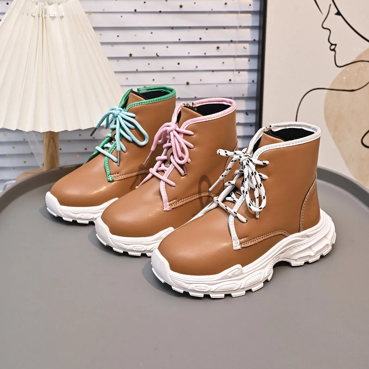 Toddler Platform Boots Fall Winter 2026 kid's Waterproof Leather Lace-Up Boots with Soft Sole & Non-Slip Tread (EU 22-29)
Toddler Platform Boots Fall Winter 2026 kid's Waterproof Leather Lace-Up Boots with Soft Sole & Non-Slip Tread (EU 22-29)
